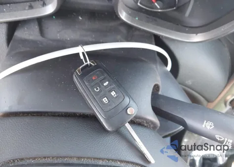 2015 Chevrolet Malibu 1Lt из США, поврежденный, VIN 1G11C5SL5FF252373